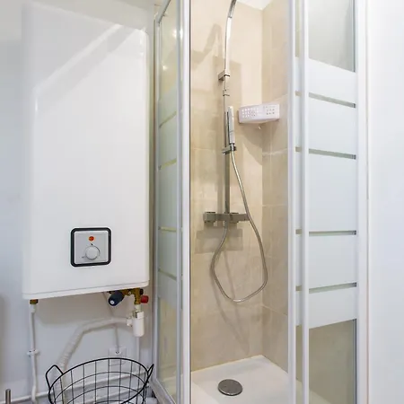 Condamine/batignolles : Cosy Studio Paříž