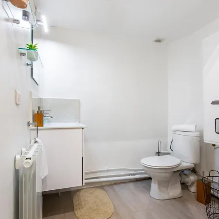 Condamine/batignolles : Cosy Studio *